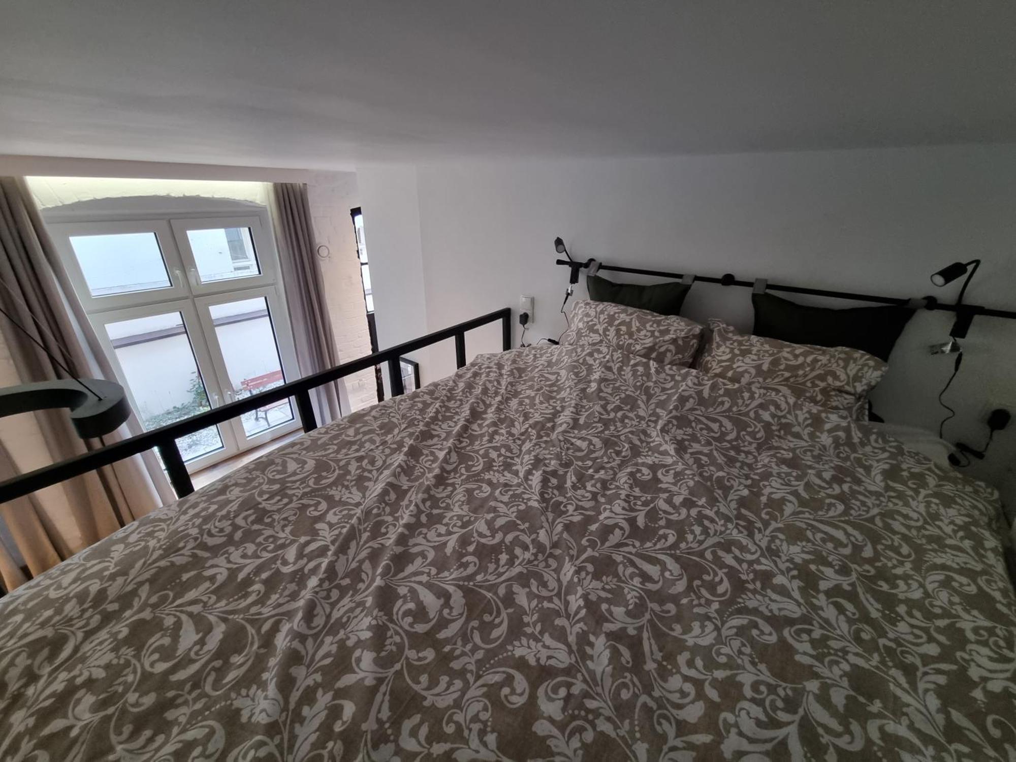 Apartment Honeymoon & Air-conditioning! Torun